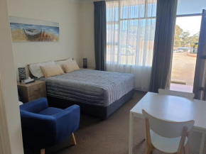 Отель Sandpiper Motel Ulladulla  Улладалла